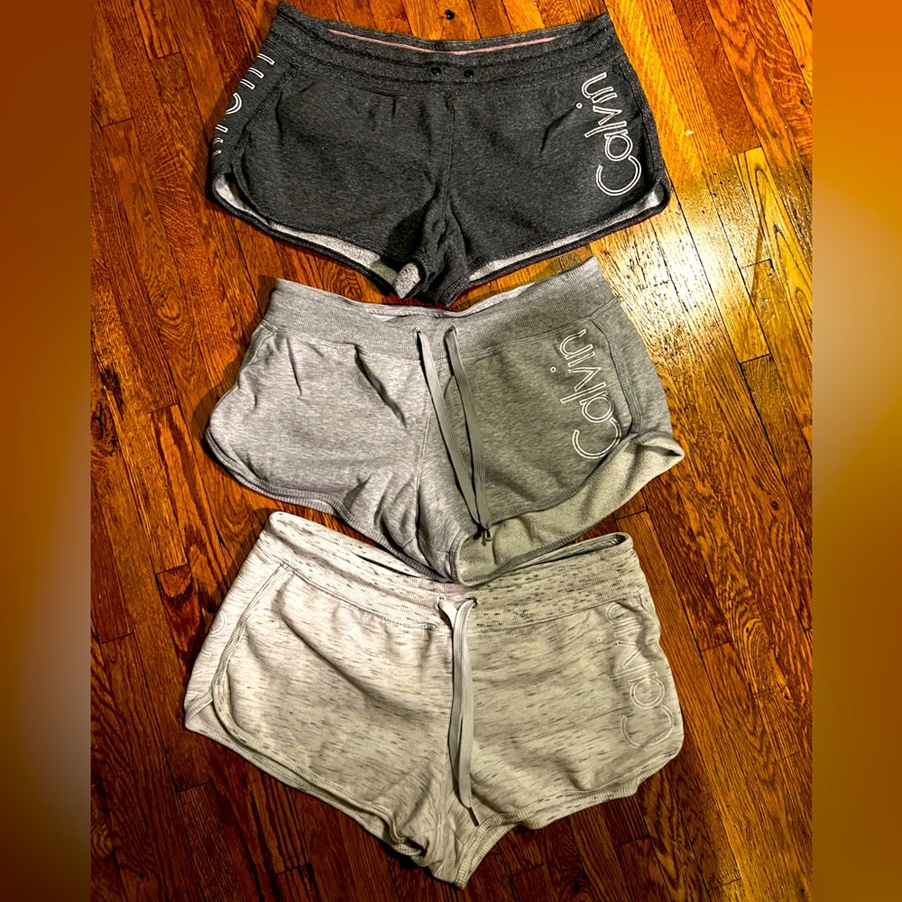 Calvin Klein Set of 3 Shorts